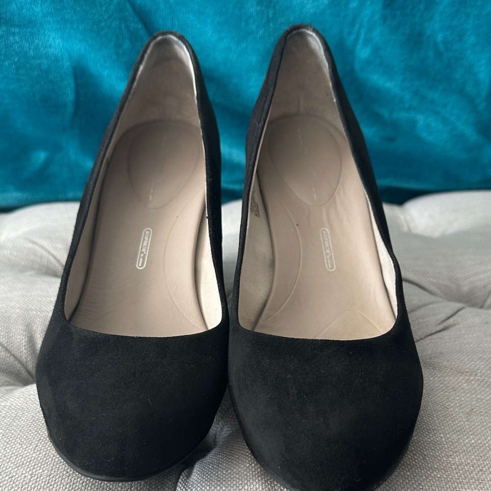 Rockport Elegant Black Suede Heels